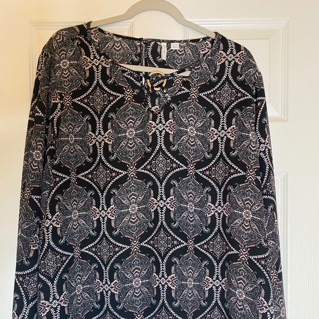Brand New Size 1820 Blouse